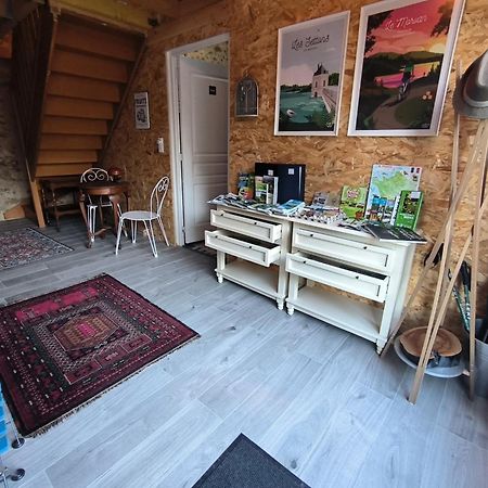 Chambres D'Hotes Montjouan Larochemillay Esterno foto