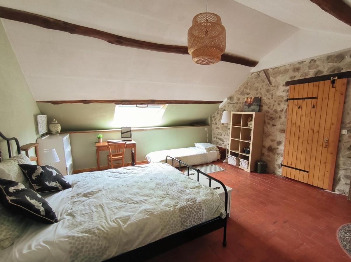 Chambres D'Hotes Montjouan Larochemillay Esterno foto