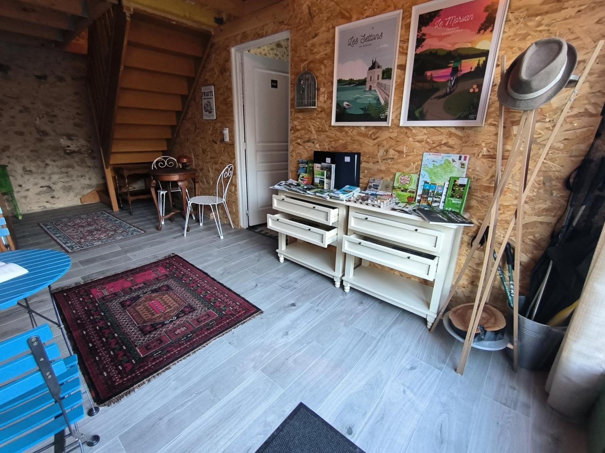 Chambres D'Hotes Montjouan Larochemillay Esterno foto